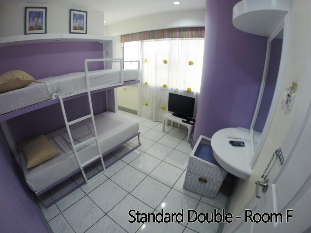 Urban Inn Iloilo Quarto foto